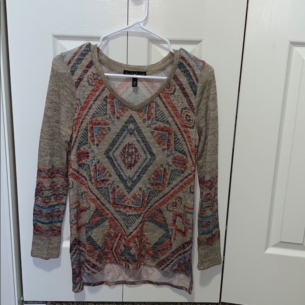 Long sleeve shirt